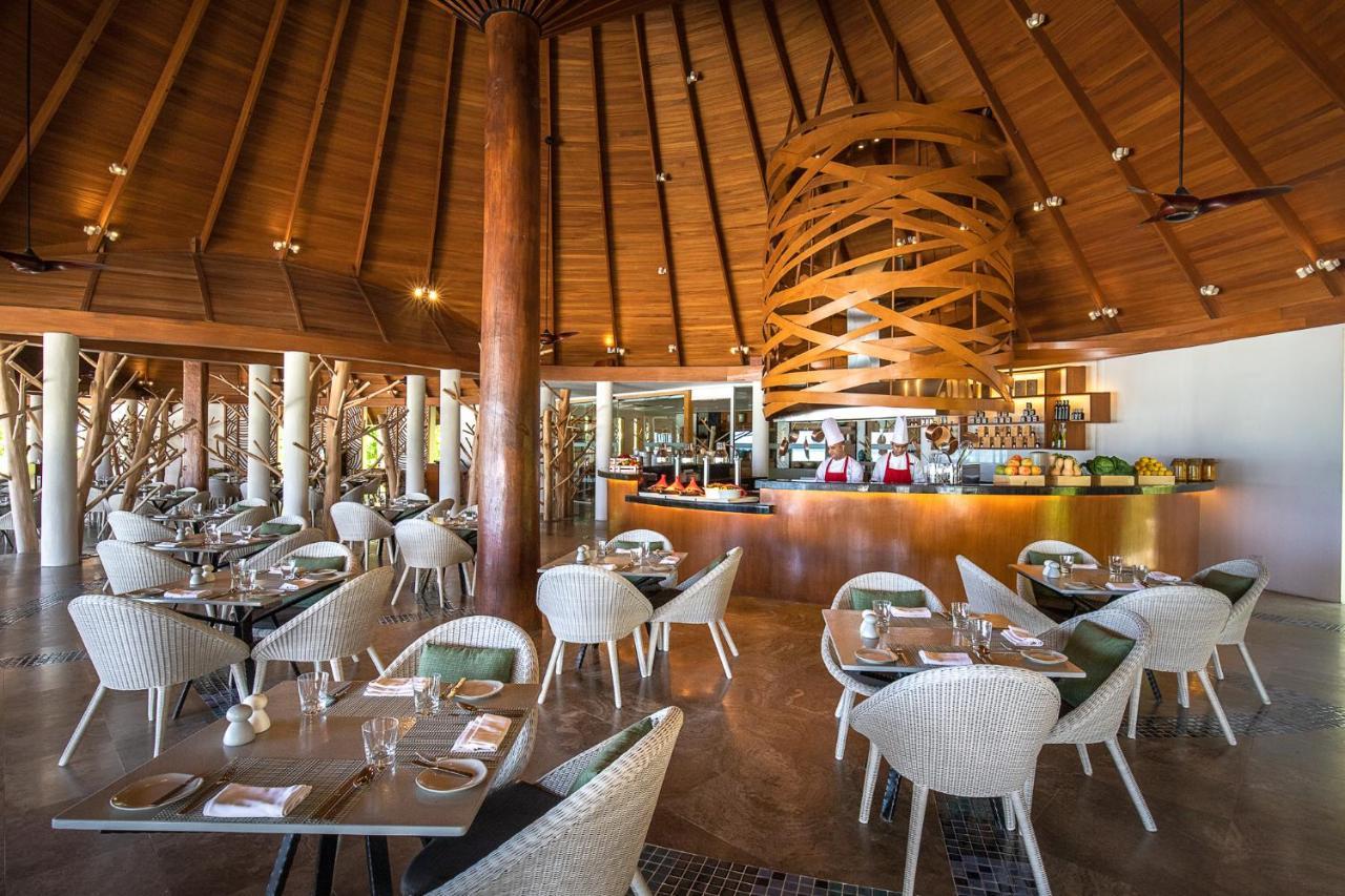 Курортний комплекс Ozen Life Maadhoo