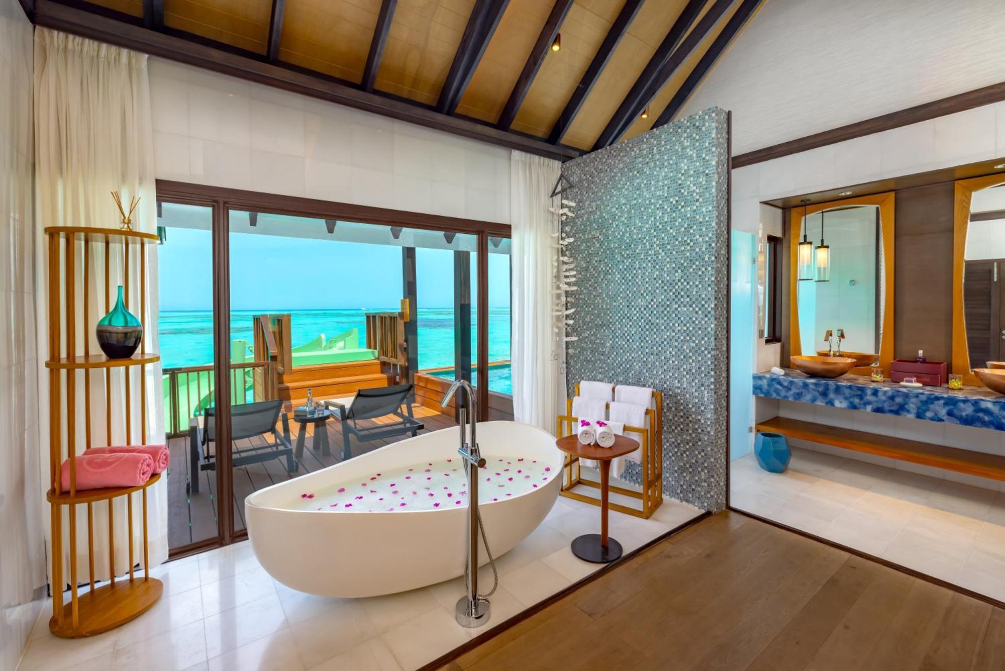 Ozen Life Maadhoo Resort